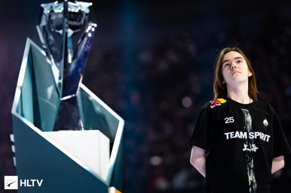 DOTA2 Spirit-Miposhka采访：我们想赢下每一局比赛